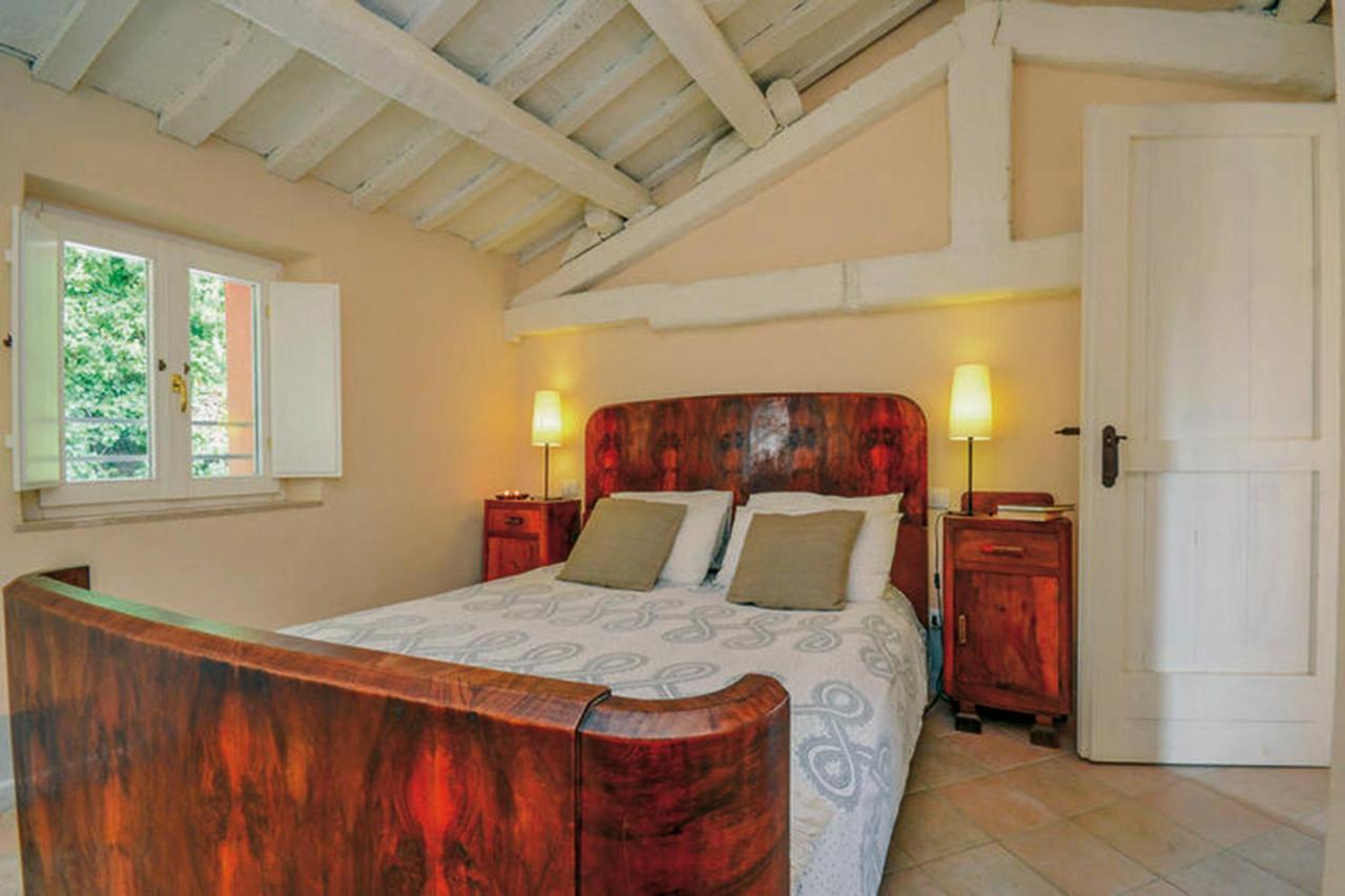 Villa Sant'Elena Morro d'Alba Bagian luar foto