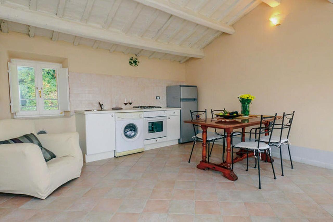 Villa Sant'Elena Morro d'Alba Bagian luar foto