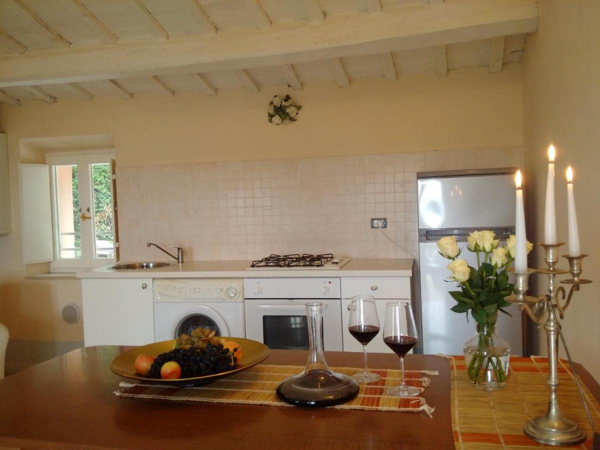 Villa Sant'Elena Morro d'Alba Bagian luar foto