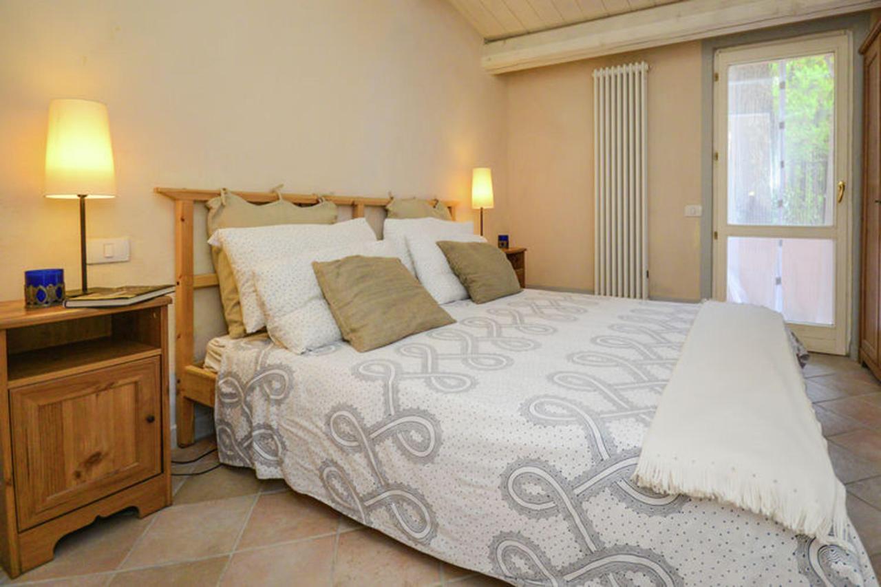 Villa Sant'Elena Morro d'Alba Bagian luar foto